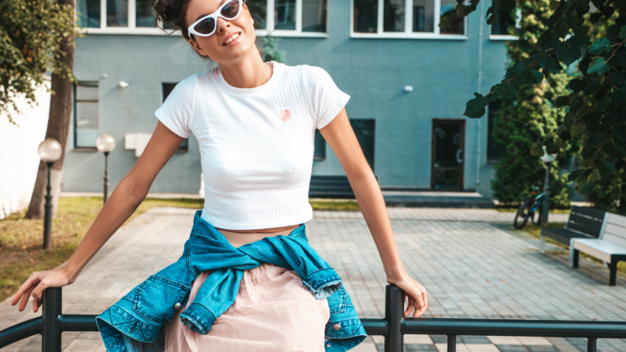 How to style a crop top