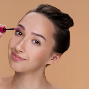 Best Tips to Make Your Mascara Last Longer