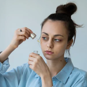 how to use face serum
